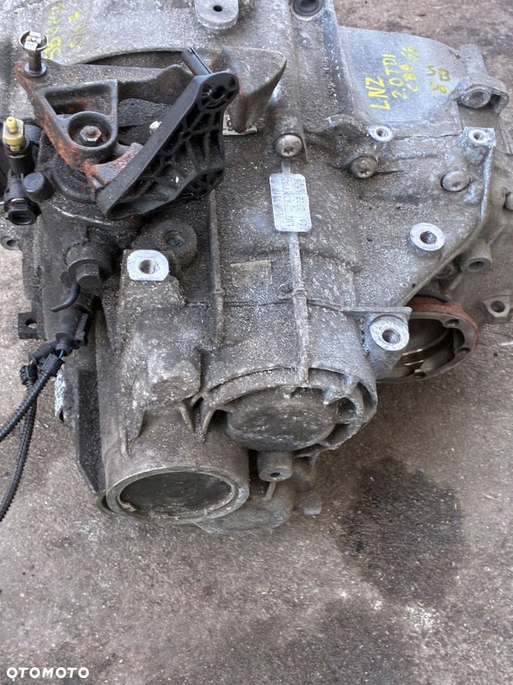 VW LNZ 2.0TDI CBA 287KM TYŚ SKRZYNIA BIEGÓW 6 BIEGÓW MANUAL - 6