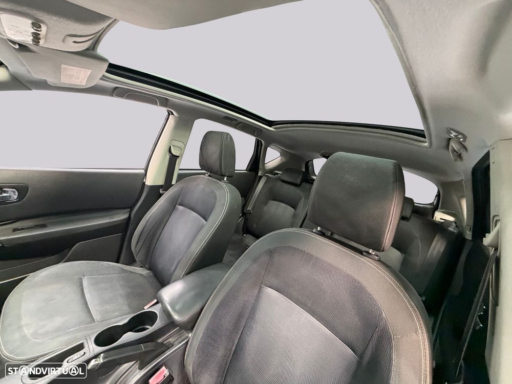 Nissan Qashqai - 14