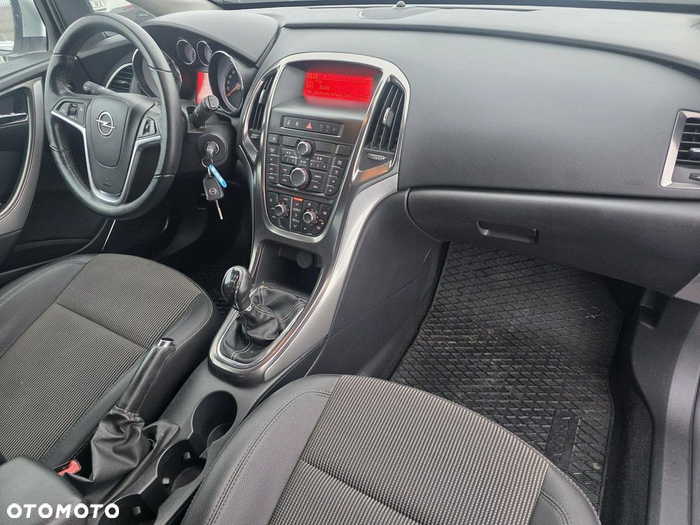 Opel Astra 1.4 Turbo Cosmo - 22