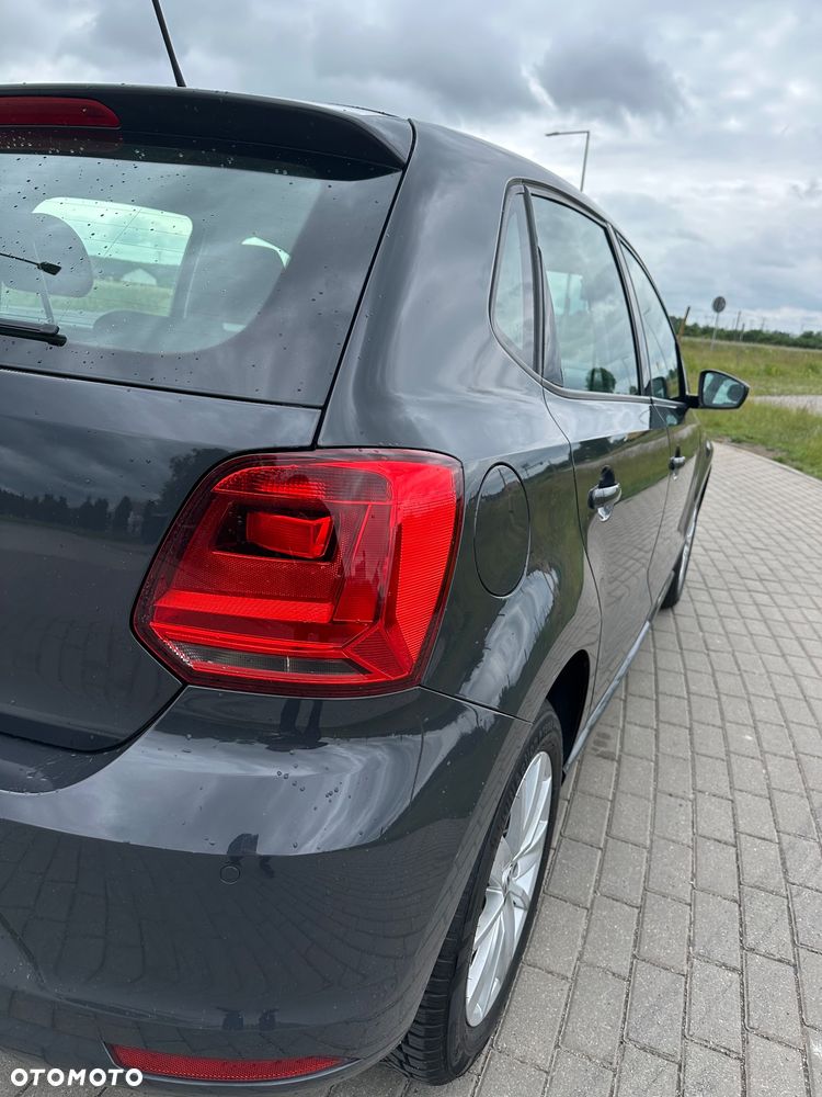 Volkswagen Polo - 11
