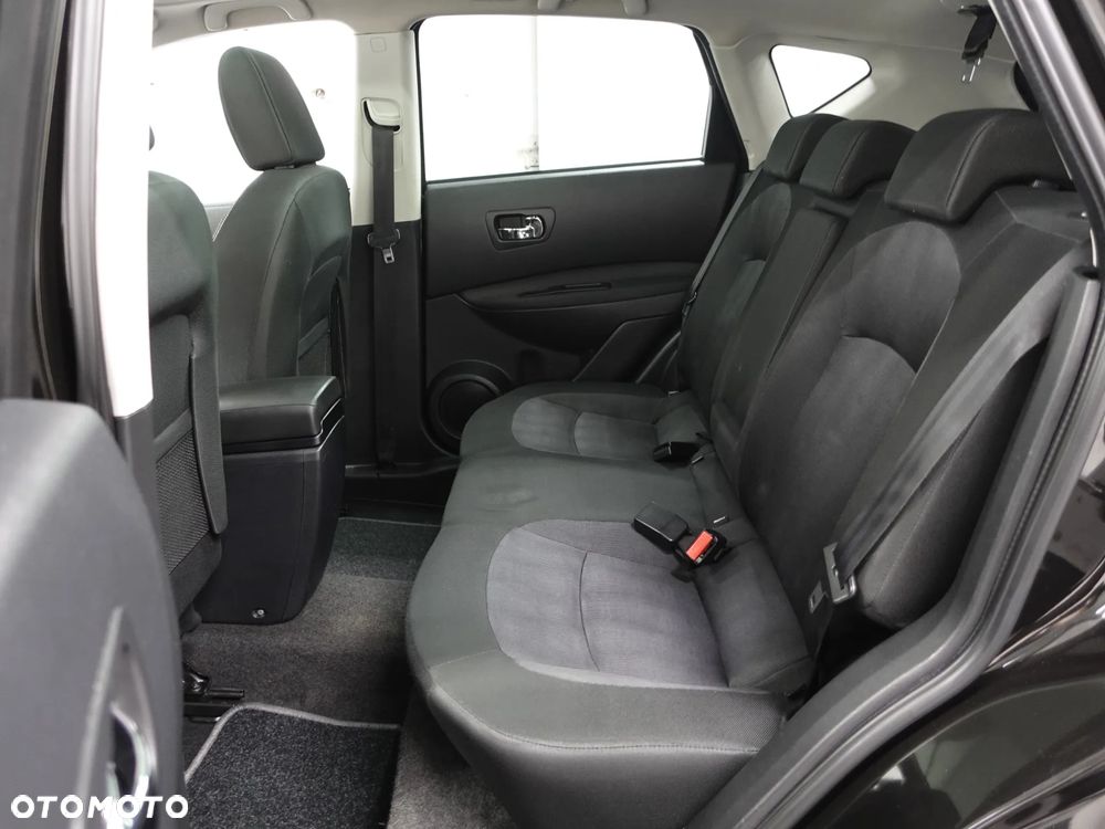 Nissan Qashqai 2.0 dCi DPF I-Way - 22