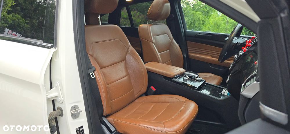 Mercedes-Benz GLE - 30