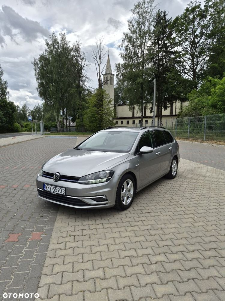 Volkswagen Golf 1.5 TSI BlueMotion ACT DSG Comfortline - 2