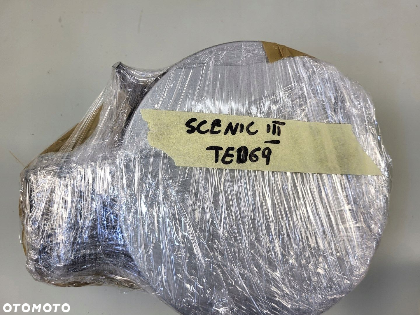 klapka wlewu paliwa TED69 RENAULT SCENIC III 781200026R - 11