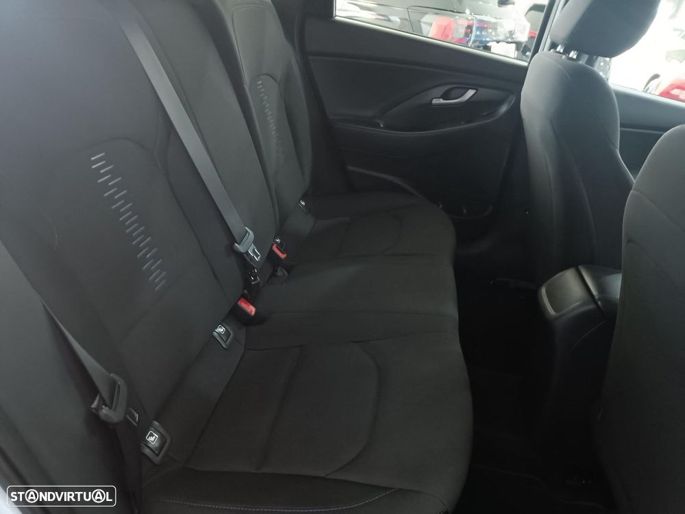 Hyundai i30 SW 1.0 T-GDi Style Plus - 22