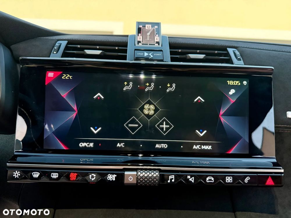 DS Automobiles DS 7 Crossback 2.0 BlueHDi Performance Line + - 35