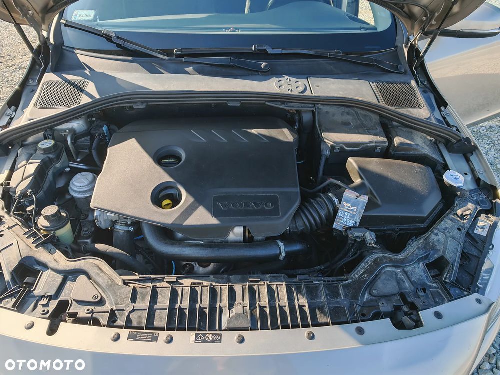 Volvo V60 D2 Kinetic - 17
