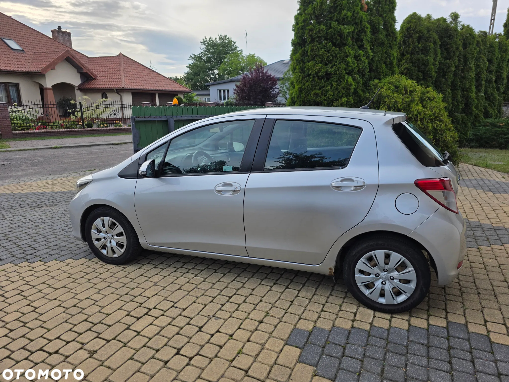 Toyota Yaris 1.4 D-4D Active - 5