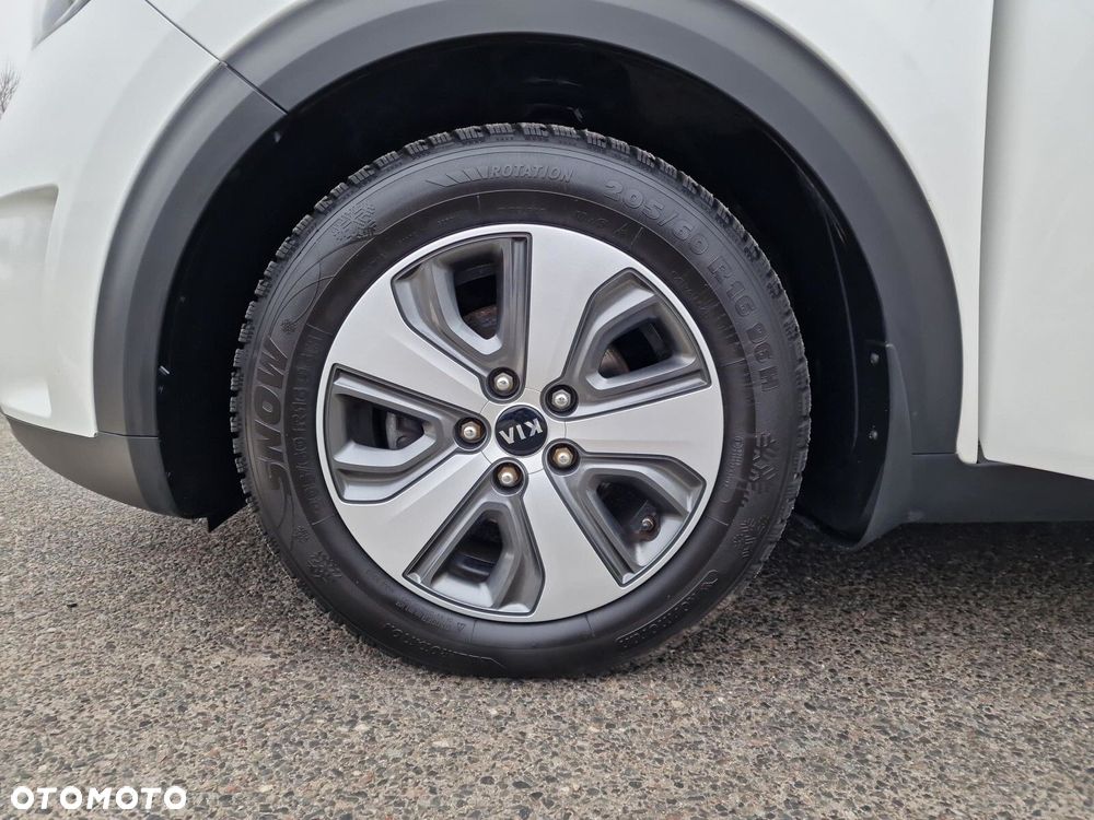 Kia Niro 1.6 GDI Plug-in Hybrid L - 18