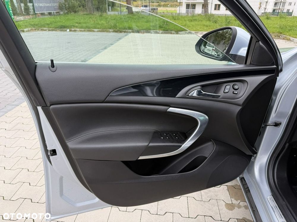 Opel Insignia 2.0 CDTI Cosmo ecoFLEX S&S - 13