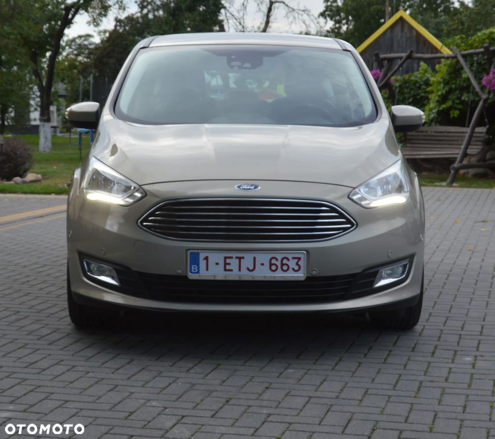 Ford C-MAX - 11