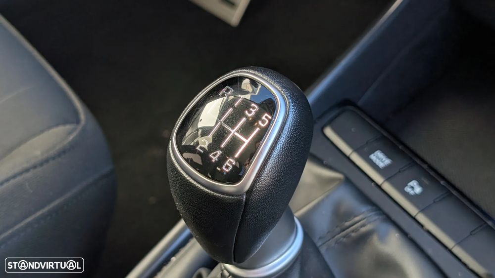 Hyundai Bayon 1.0 T-GDI Premium - 11