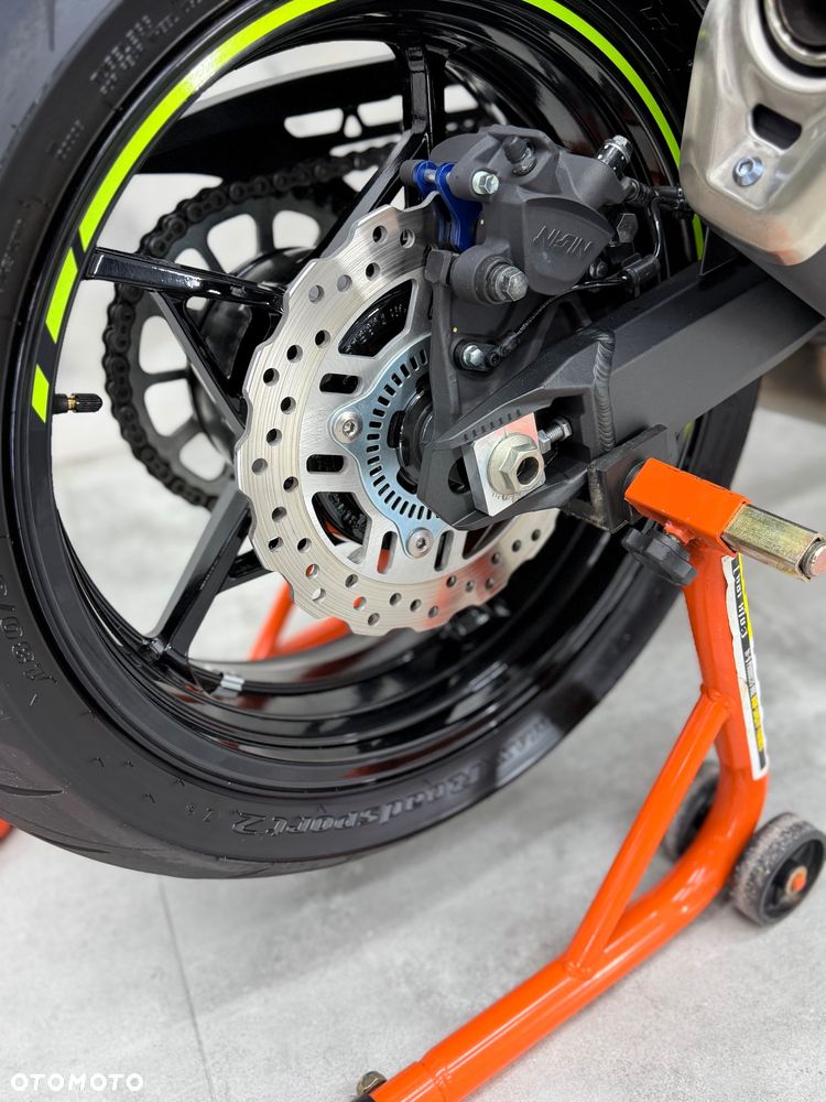 Kawasaki Z 900 - 19
