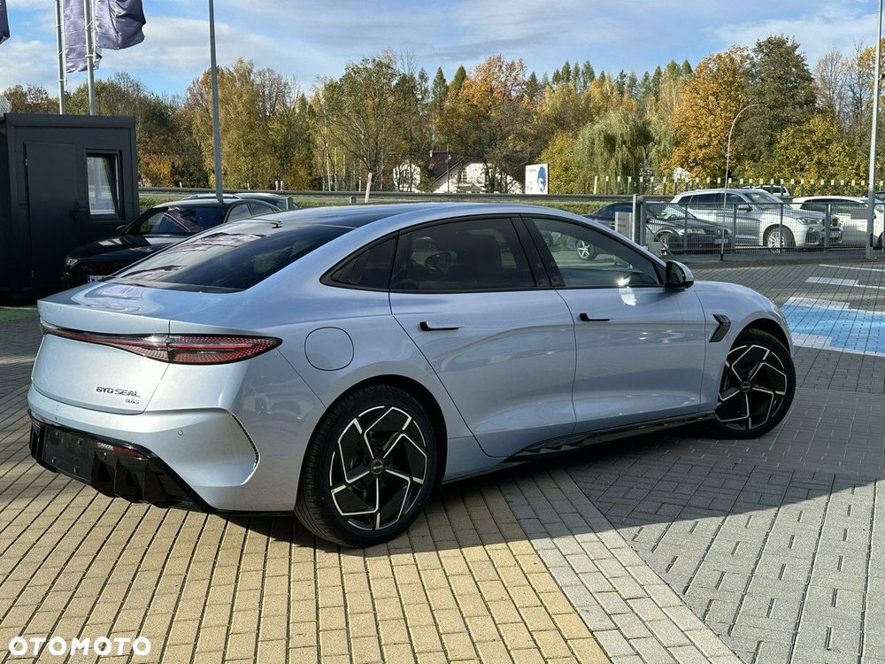 BYD Seal - 8