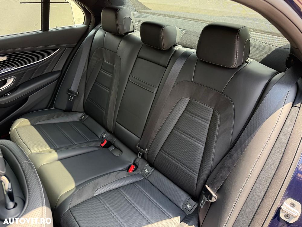 Mercedes-Benz E 53 AMG 4Matic AMG Speedshift 9G-TCT - 35
