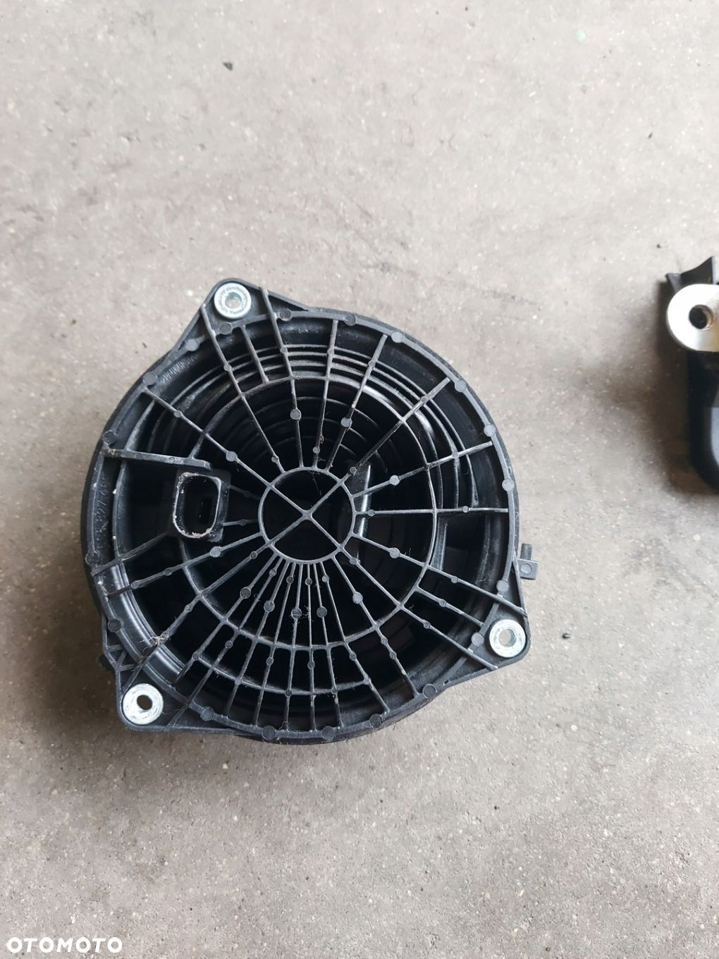 KLAMKA KLAPY TYŁ ZAMEK VW POLO V 5 6C0 6C LIFT 6C6827469F 6R0827505F - 4