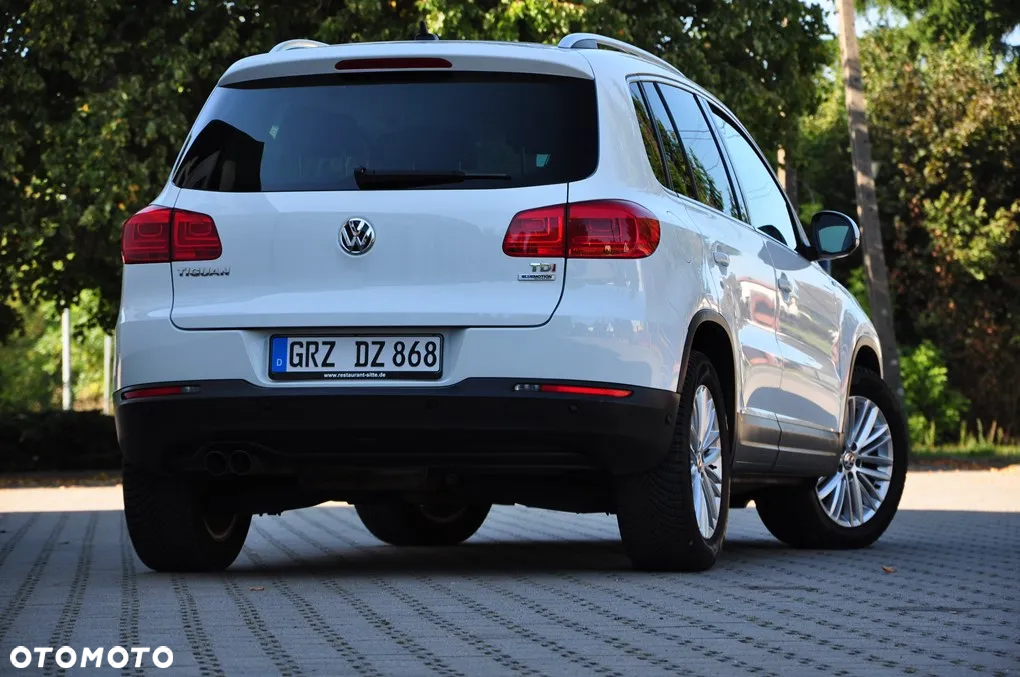 Volkswagen Tiguan 2.0 TDI DPF BlueMotion Technology Cup Sport & Style - 12