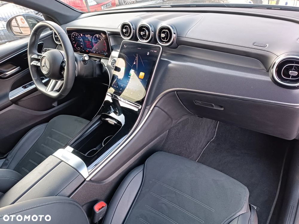 Mercedes-Benz GLC - 24