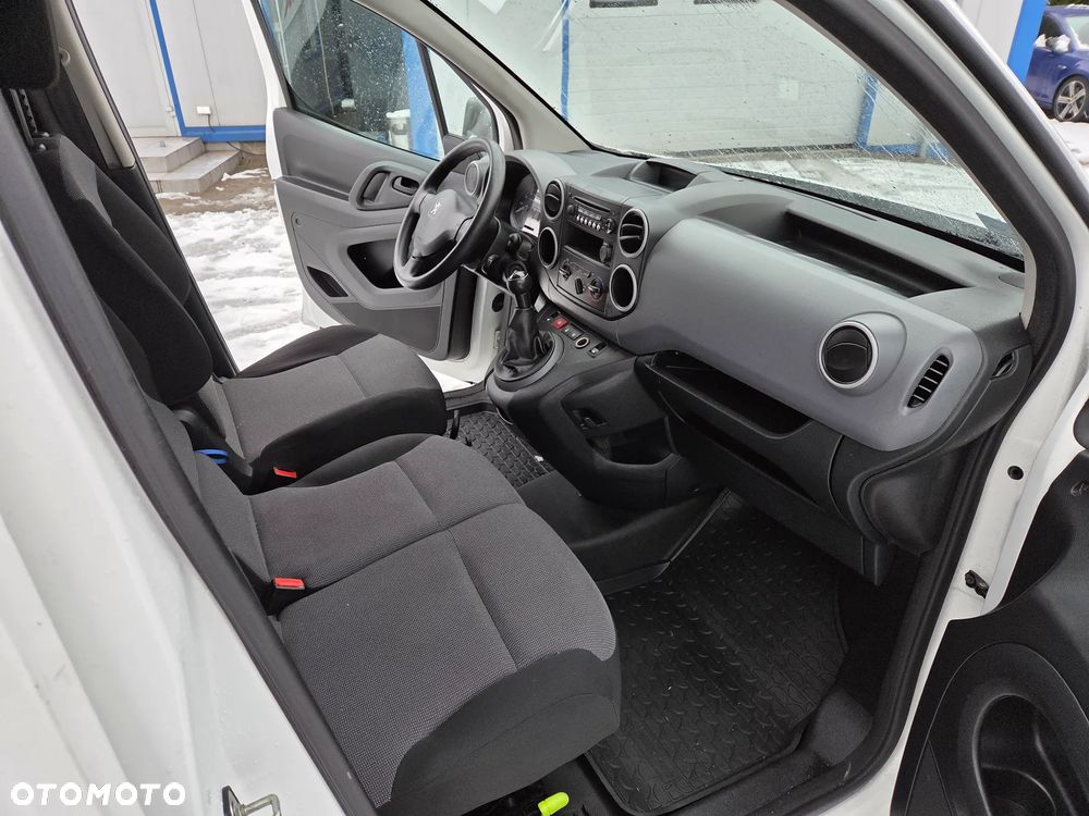 Peugeot Partner - 25