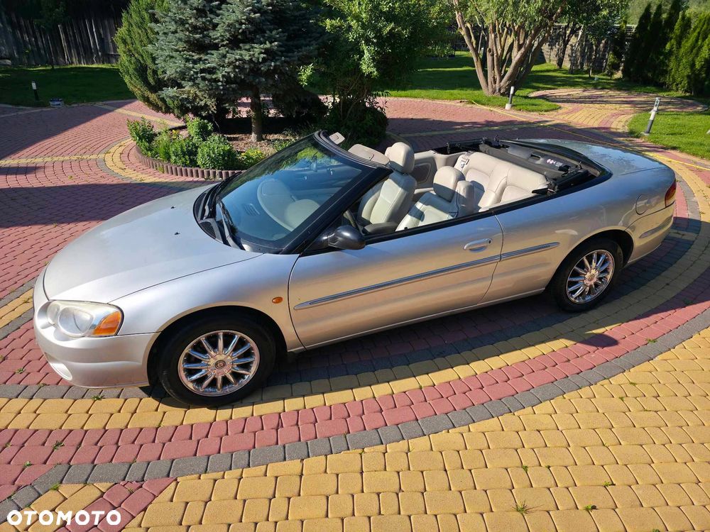 Chrysler Sebring - 3