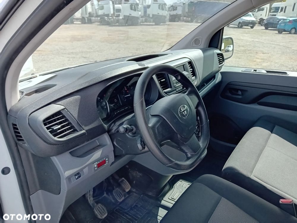 Toyota PROACE 1.5D-4D 120KM - 14