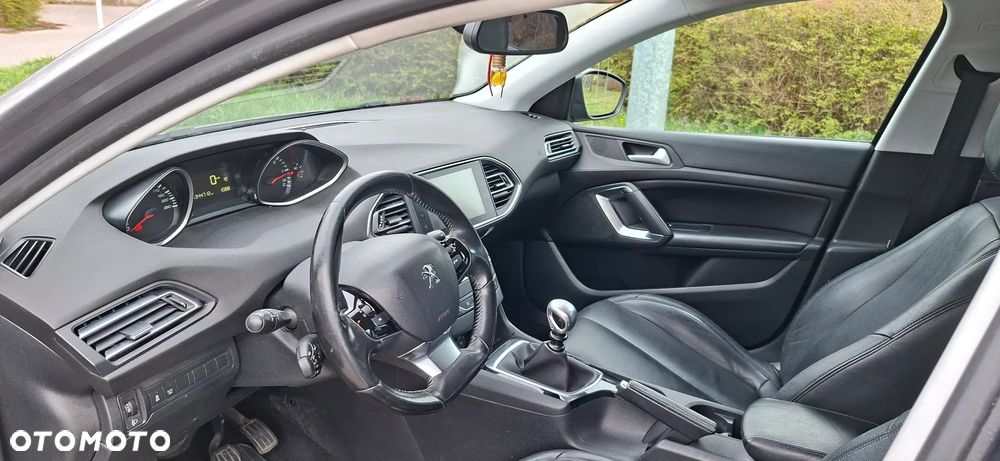 Peugeot 308 1.6 BlueHDi Business Line S&S - 5