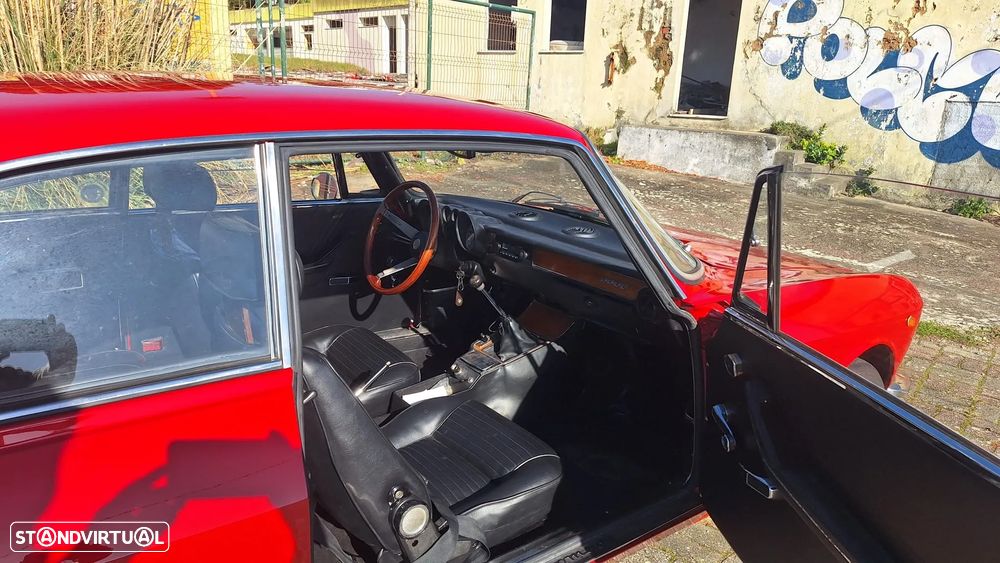 Alfa Romeo 2000 GTV - 11