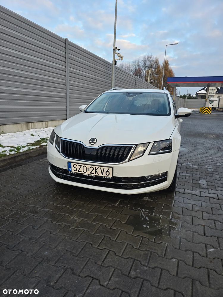 Skoda Octavia 1.6 TDI DSG Premium Edition - 19
