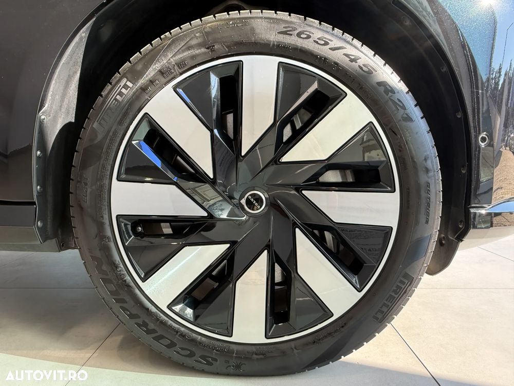 Volvo EX90 - 9