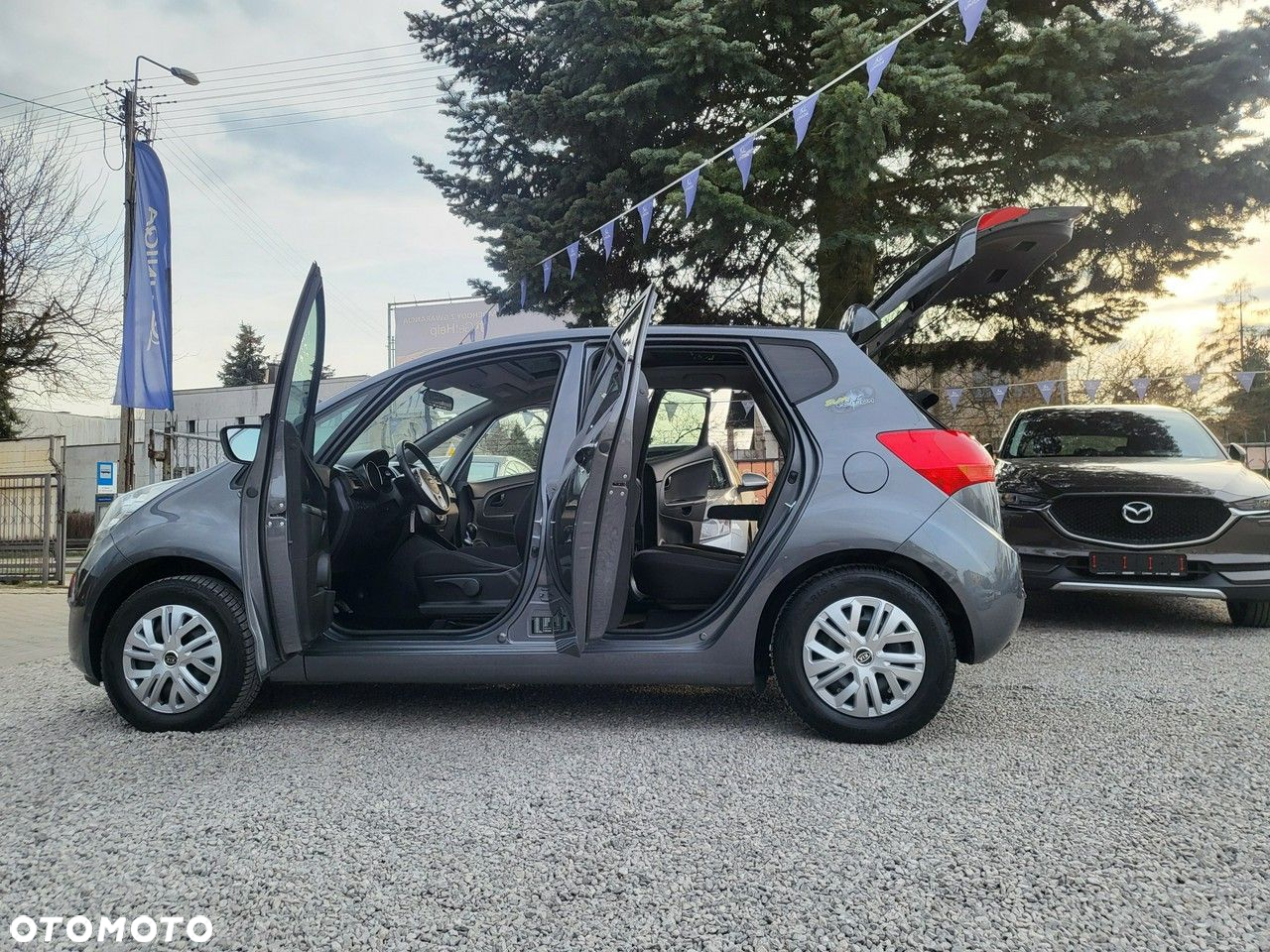 Kia Venga - 39