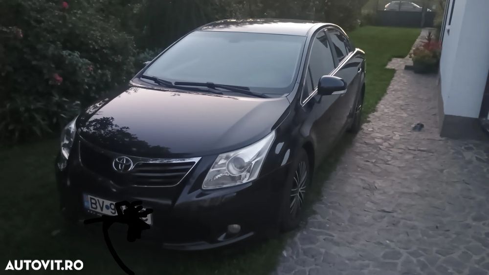 Toyota Avensis 2.0 D4D Sdn. Sol - 3