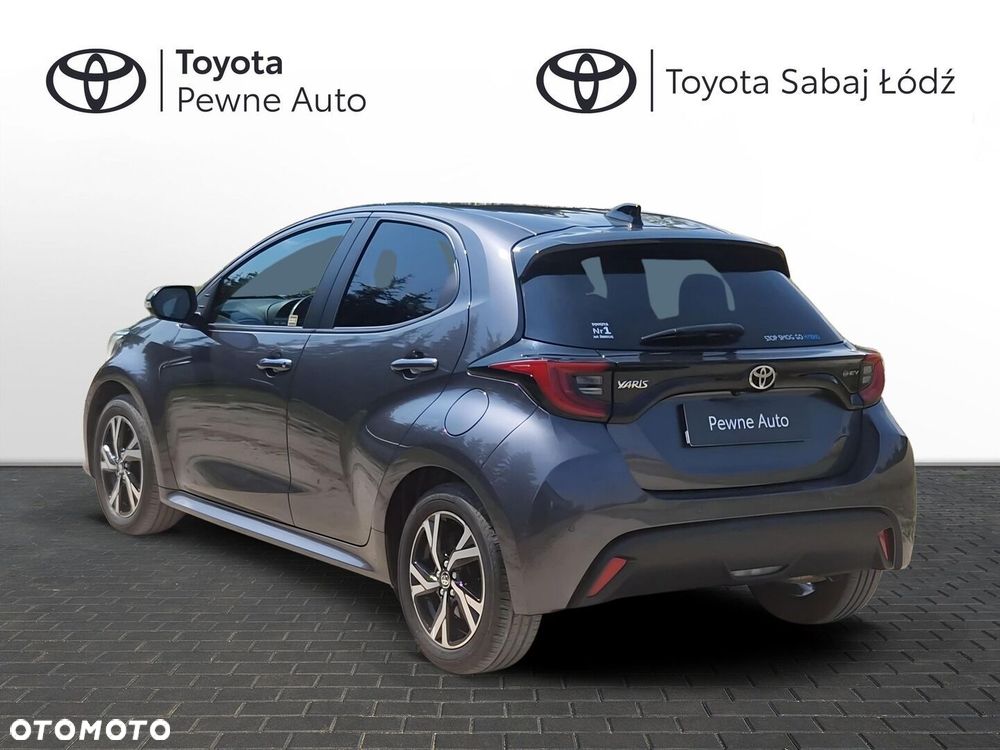 Toyota Yaris Hybrid 1.5 Style - 4