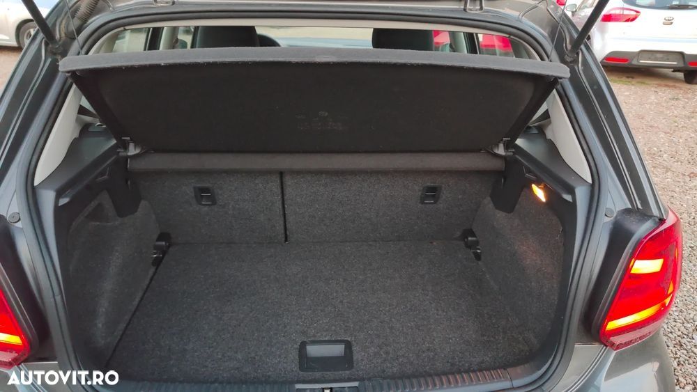 Volkswagen Polo - 13