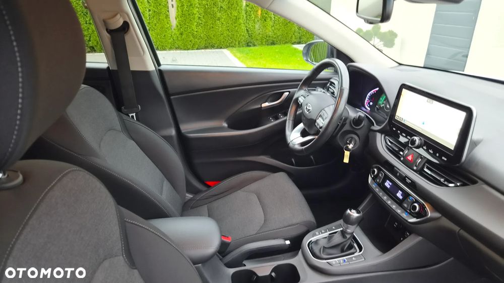 Hyundai i30 1.5 T-GDI 48V-Hybrid DCT N-Line - 12