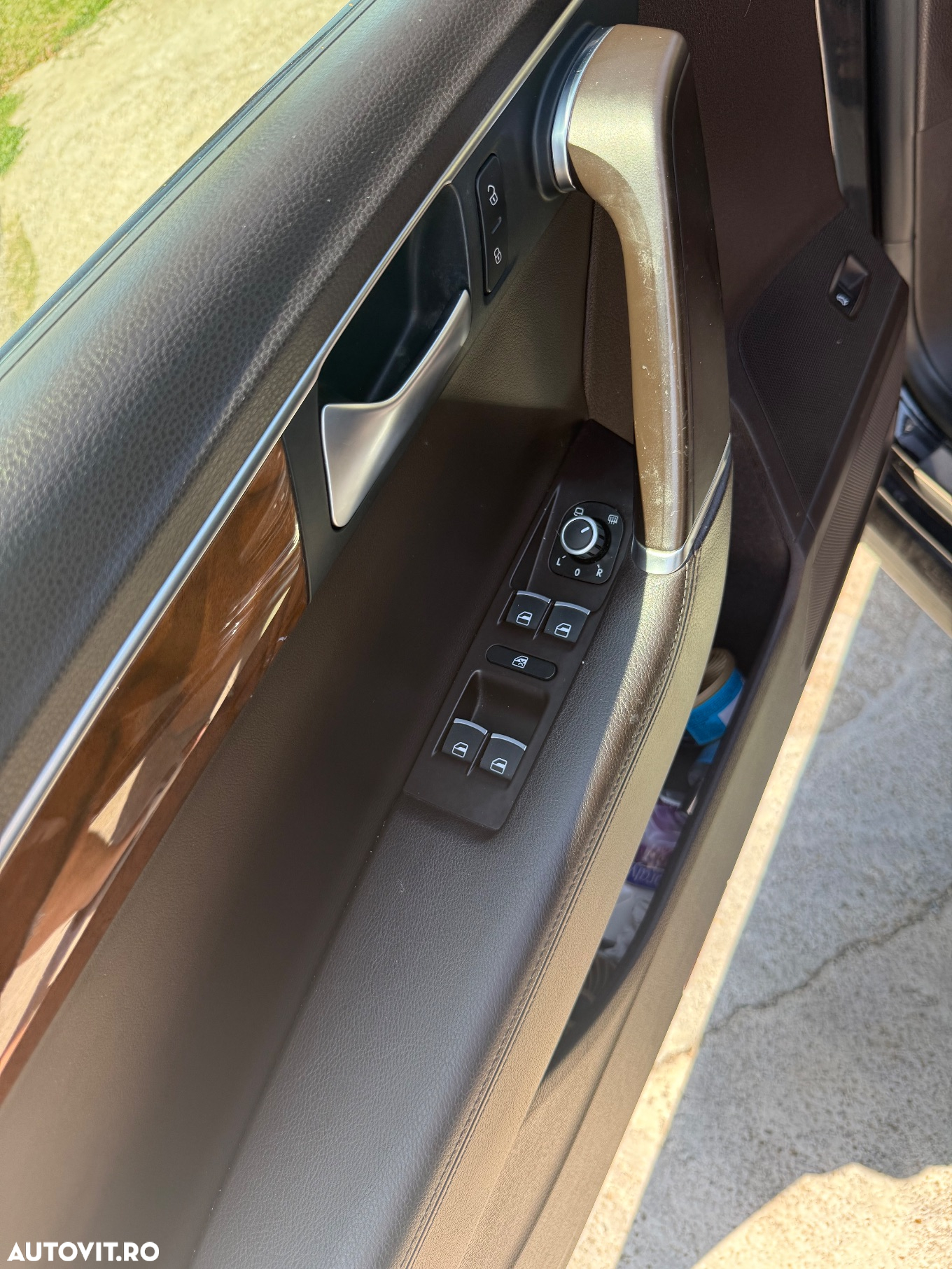 Volkswagen Passat Variant 2.0 TDI BlueMotion Technology DSG Comfortline - 23
