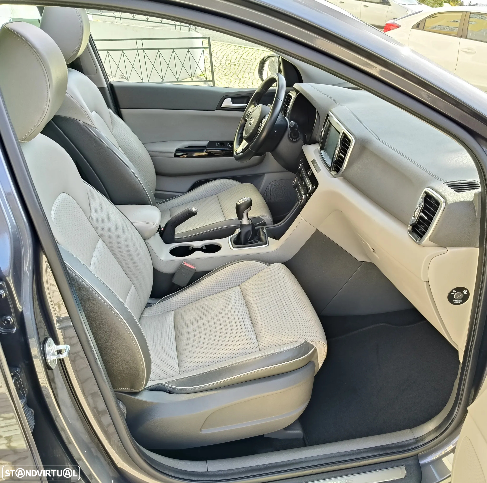 Kia Sportage 1.7 CRDI ISG TX Prime - 20