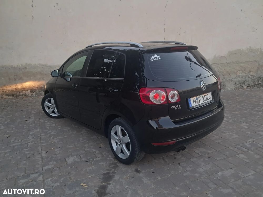 Volkswagen Golf 2.0 TDI Comfortline - 4