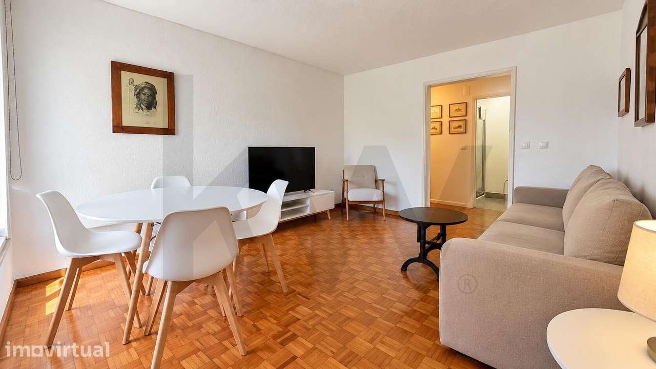 Apartamento T2 (T1 de origem) em Telheiras – Lumiar - Grande imagem: 2/19