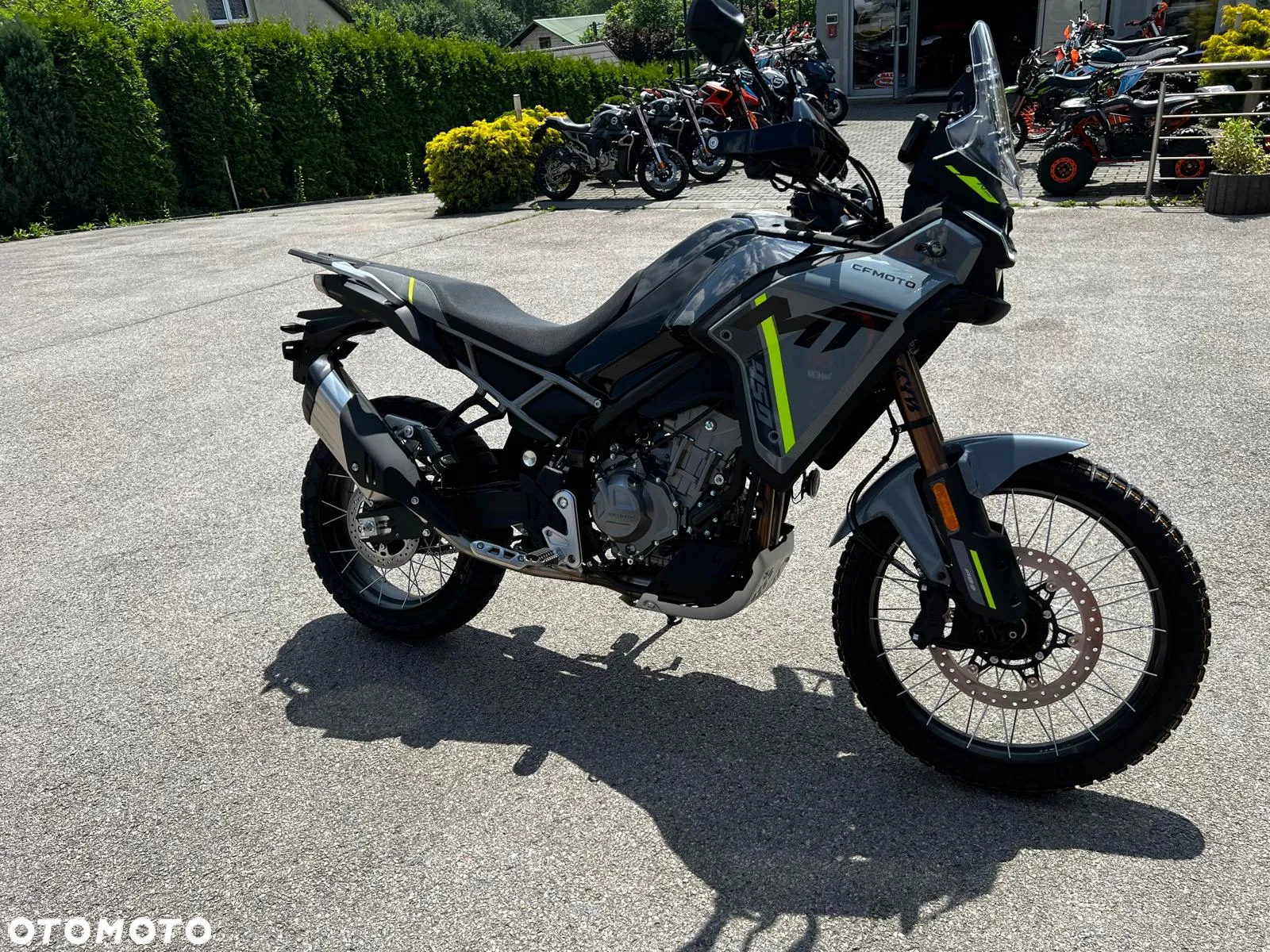CFMoto MT - 19