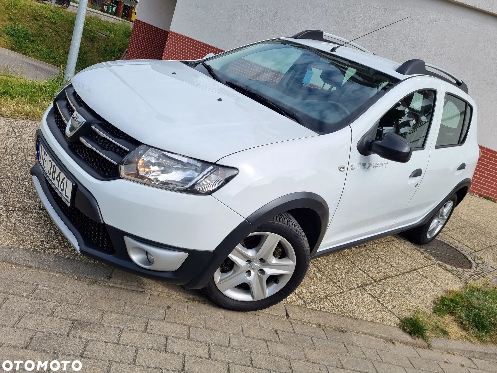 Dacia Sandero Stepway 0.9 TCe Laureate S&S - 1