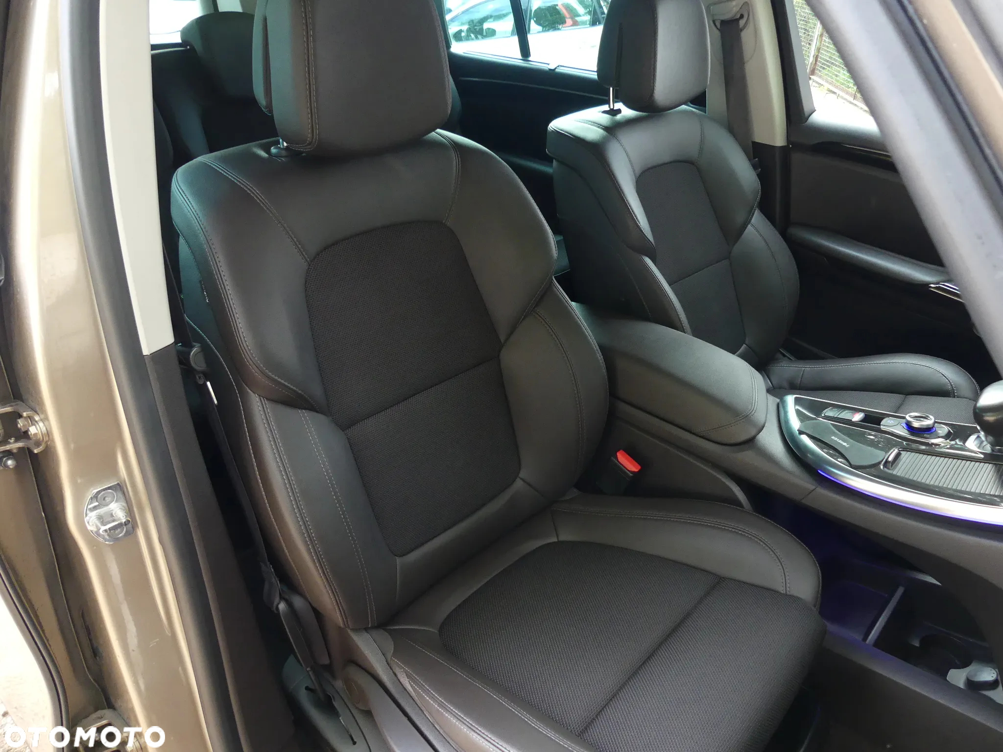 Renault Espace 1.6 dCi Energy SL Techno EDC - 8