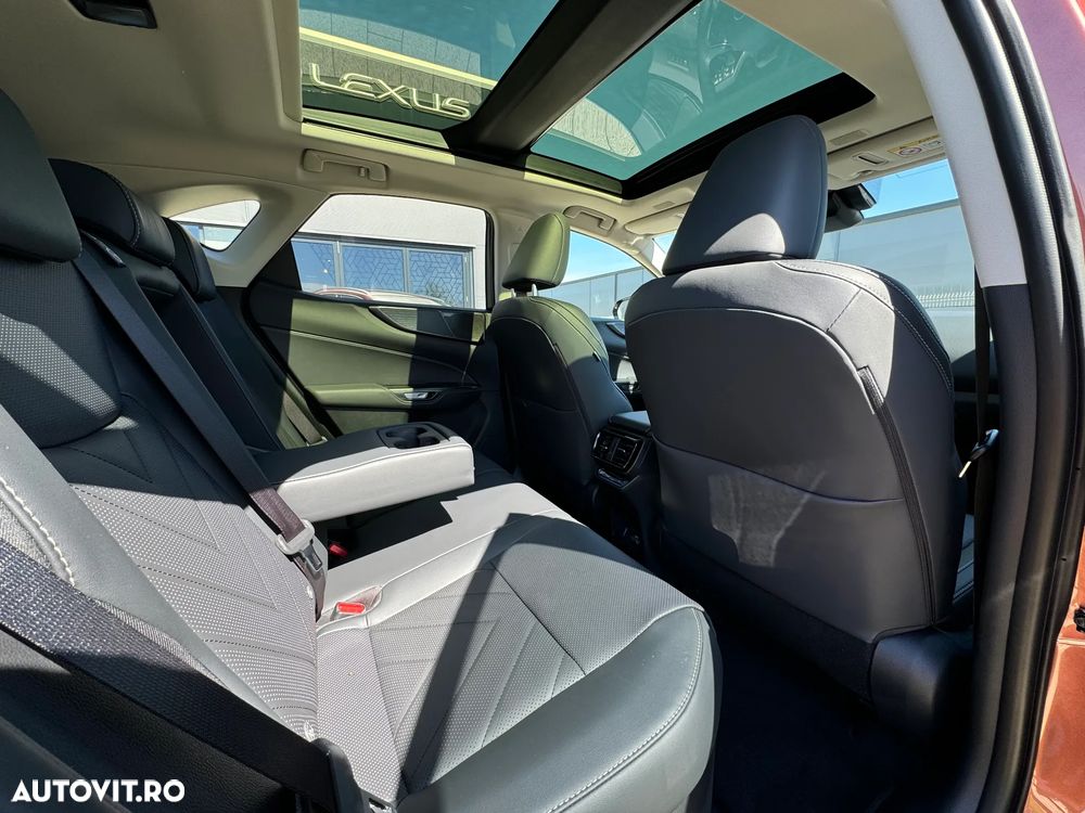 Lexus Seria NX 350h AWD CVT HEV Luxury - 25