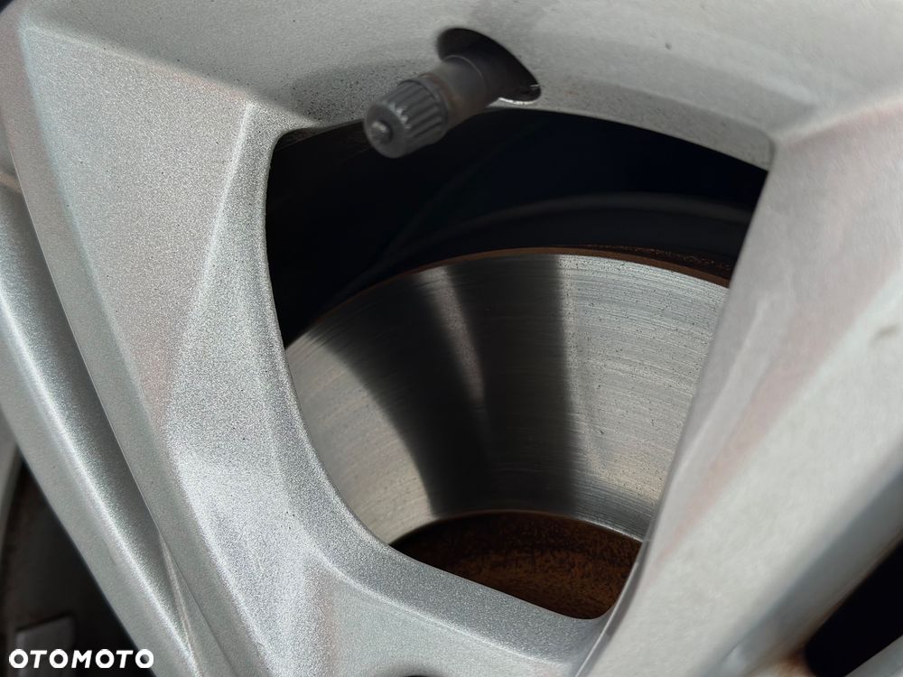 Ford Focus 1.5 EcoBoost STart-Stopp-System ST-LINE - 12
