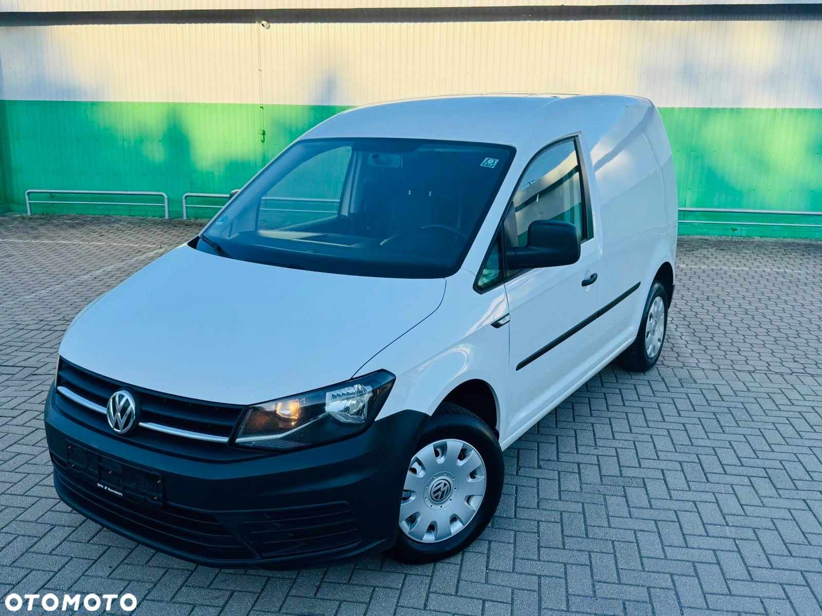 Volkswagen Caddy - 22
