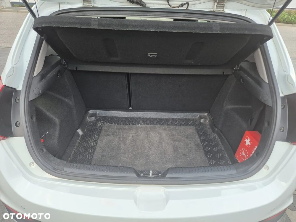 Kia Ceed Cee'd 1.6 GDI L - 5
