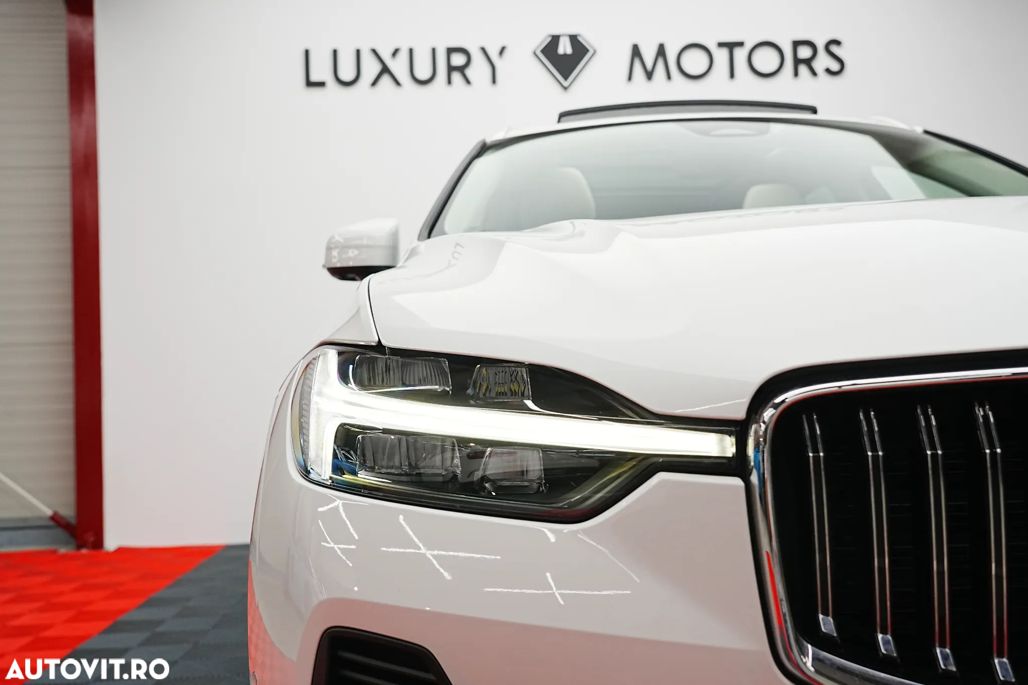 Volvo XC 60 Recharge T6 Twin Engine eAWD Inscription Expression - 37