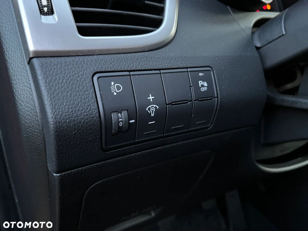 Hyundai i30 1.4 Fifa World Cup Edition - 21