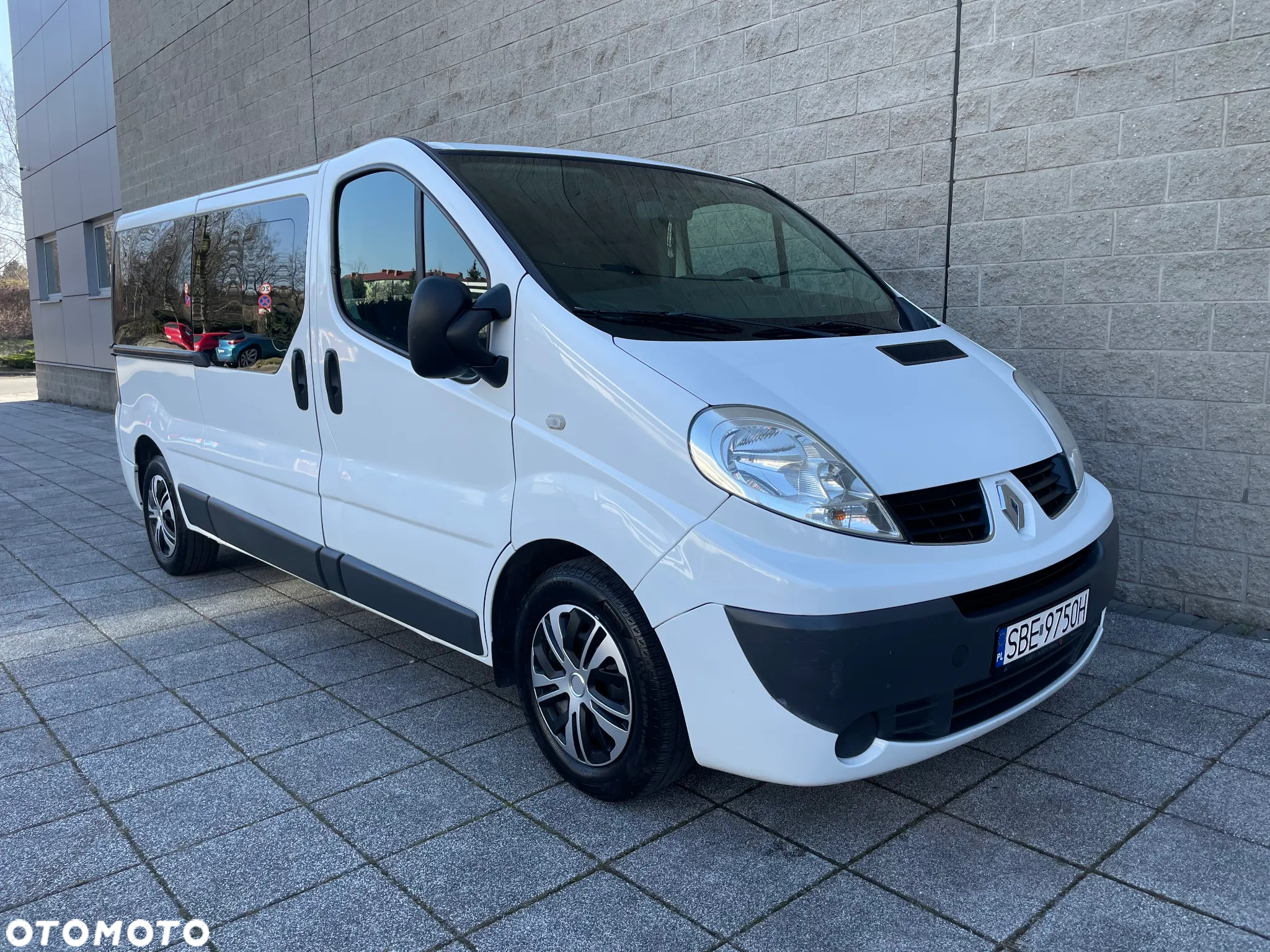 Renault Trafic 2.0 dCi 90 L2H1 - 4