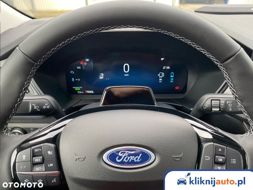 Ford Kuga - 13