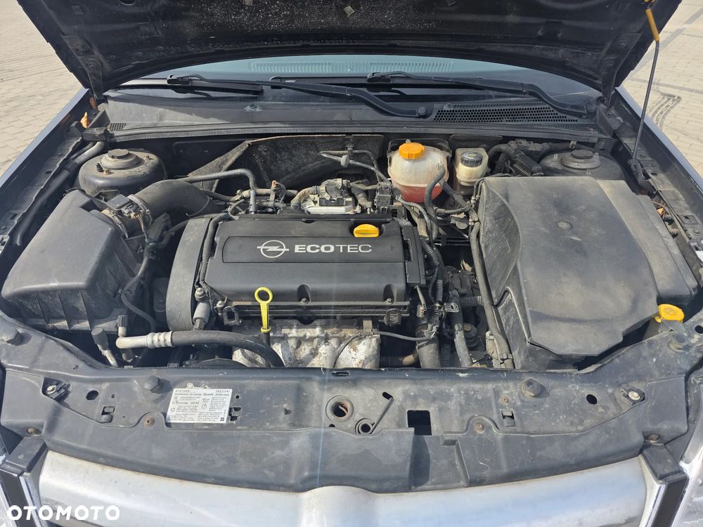 Opel Vectra 1.8 Cosmo EasyTronic - 26